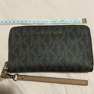 MK wallet/wristlet